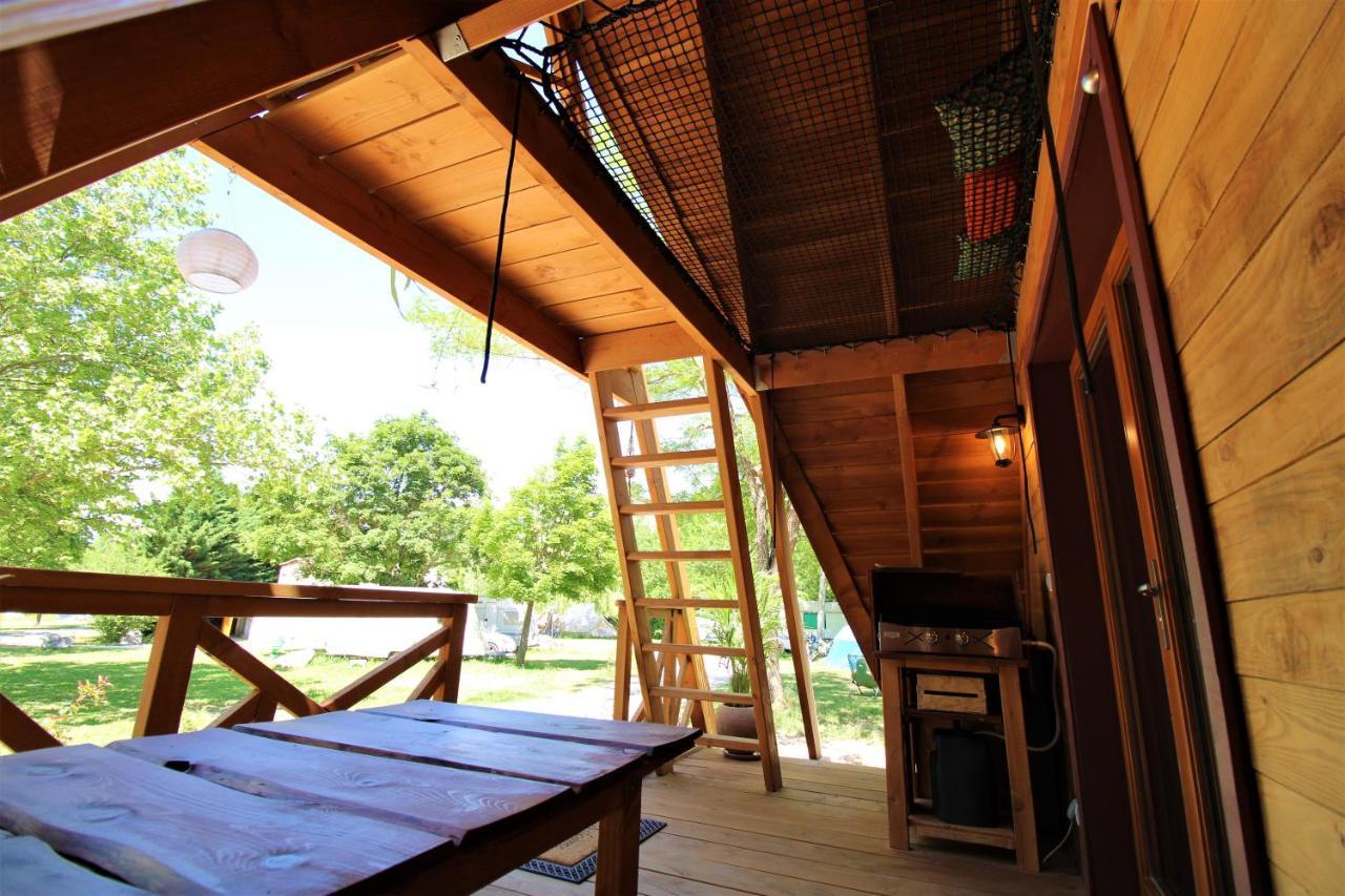 Habitat Createur - Hebergements Insolites Au Camping Municipal "Les Ecureuils" Recoubeau-Jansac Dış mekan fotoğraf