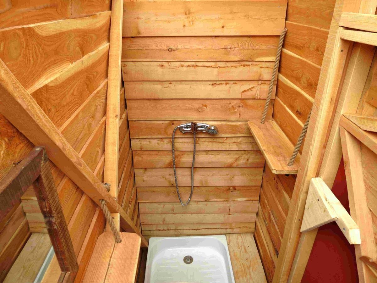 Habitat Createur - Hebergements Insolites Au Camping Municipal "Les Ecureuils" Recoubeau-Jansac Dış mekan fotoğraf
