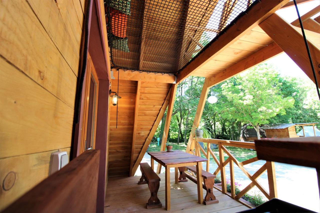 Habitat Createur - Hebergements Insolites Au Camping Municipal "Les Ecureuils" Recoubeau-Jansac Dış mekan fotoğraf