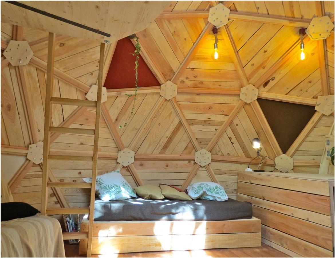 Habitat Createur - Hebergements Insolites Au Camping Municipal "Les Ecureuils" Recoubeau-Jansac Dış mekan fotoğraf
