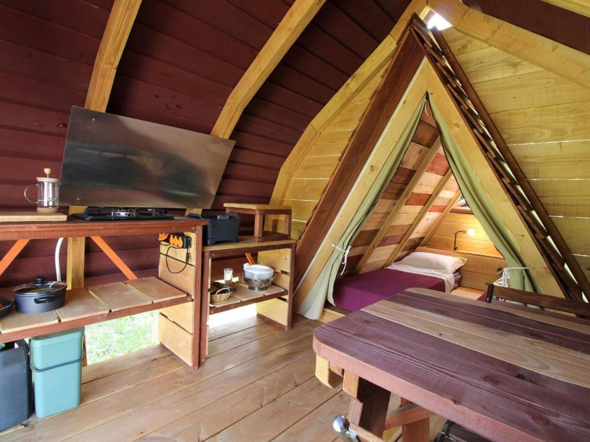 Habitat Createur - Hebergements Insolites Au Camping Municipal "Les Ecureuils" Recoubeau-Jansac Dış mekan fotoğraf