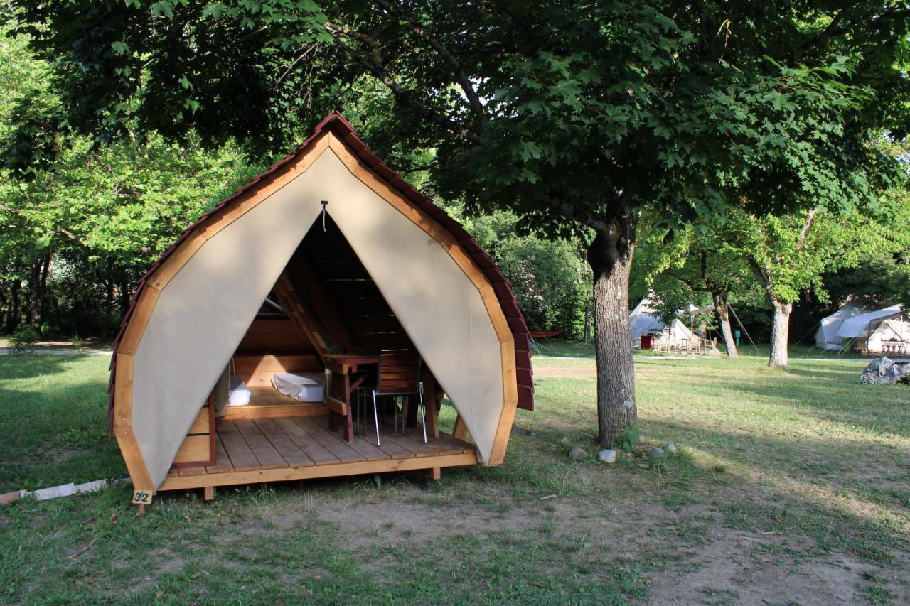 Habitat Createur - Hebergements Insolites Au Camping Municipal "Les Ecureuils" Recoubeau-Jansac Dış mekan fotoğraf