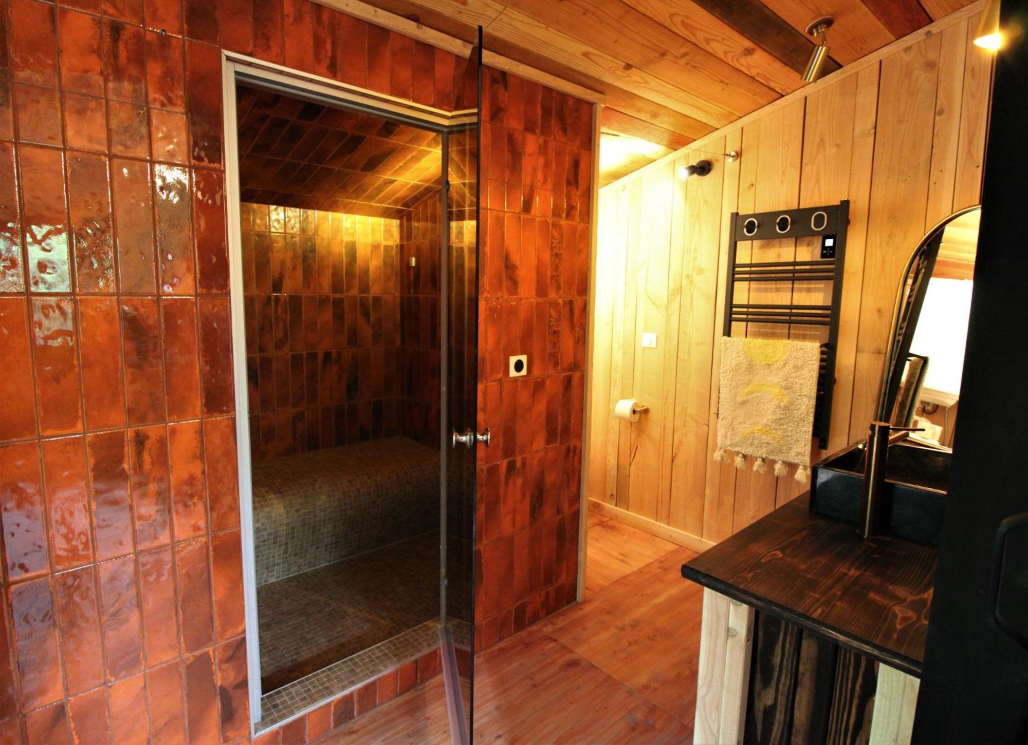 Habitat Createur - Hebergements Insolites Au Camping Municipal "Les Ecureuils" Recoubeau-Jansac Dış mekan fotoğraf