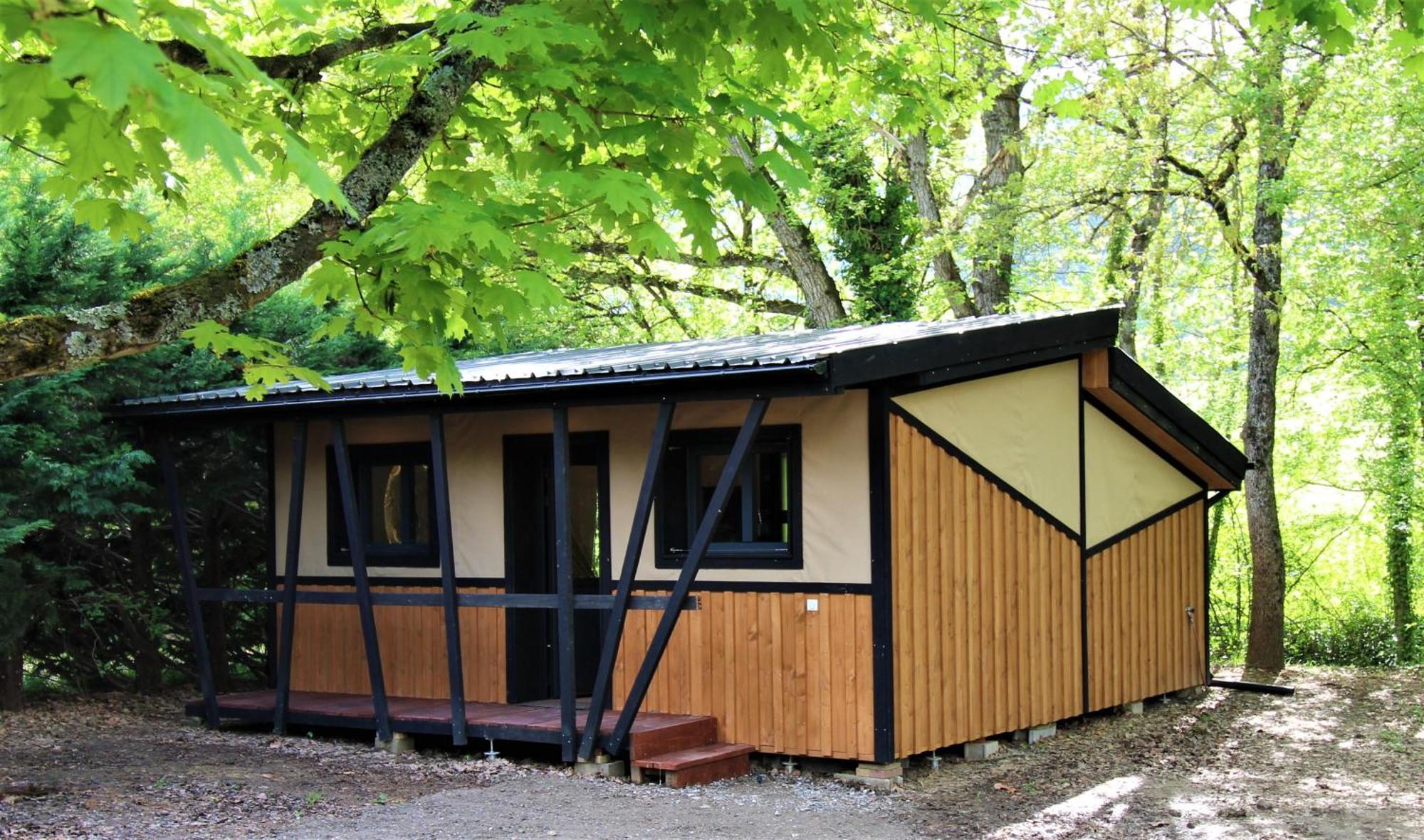 Habitat Createur - Hebergements Insolites Au Camping Municipal "Les Ecureuils" Recoubeau-Jansac Dış mekan fotoğraf